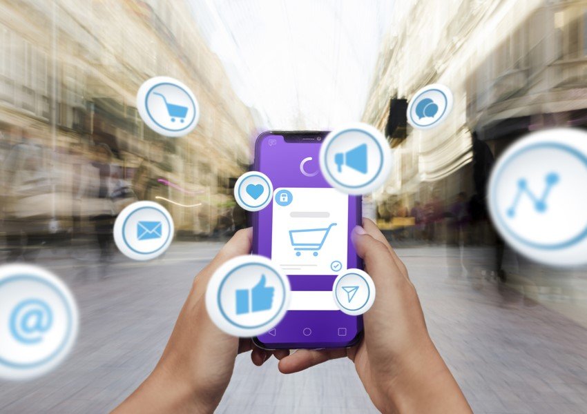 Learn how AI-powered marketplaces are transforming e-commerce, enhancing personalization, product recommendations, and customer engagement in 2025.